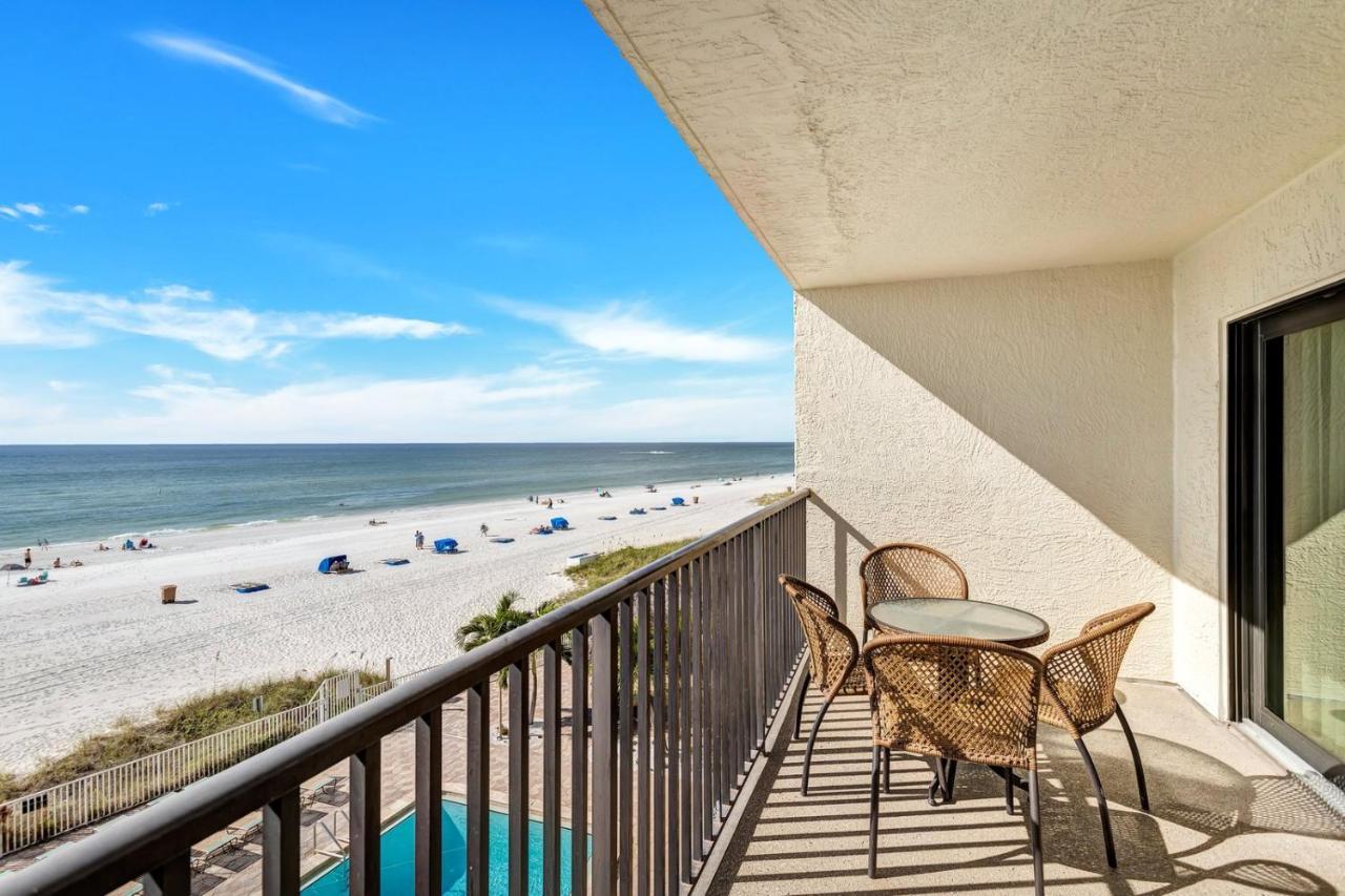 301 Sandy Shores Condos St. Pete Beach Exterior photo