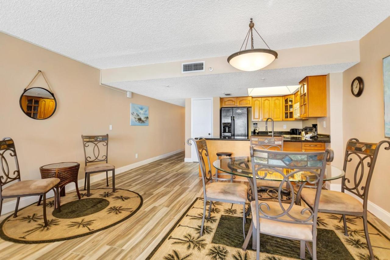 301 Sandy Shores Condos St. Pete Beach Exterior photo