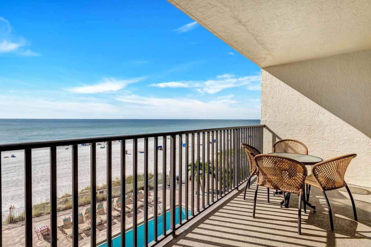 301 Sandy Shores Condos St. Pete Beach Exterior photo